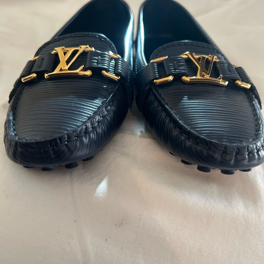 Louis Vuitton Oxford Flat Loafer in Blue Epi Leather